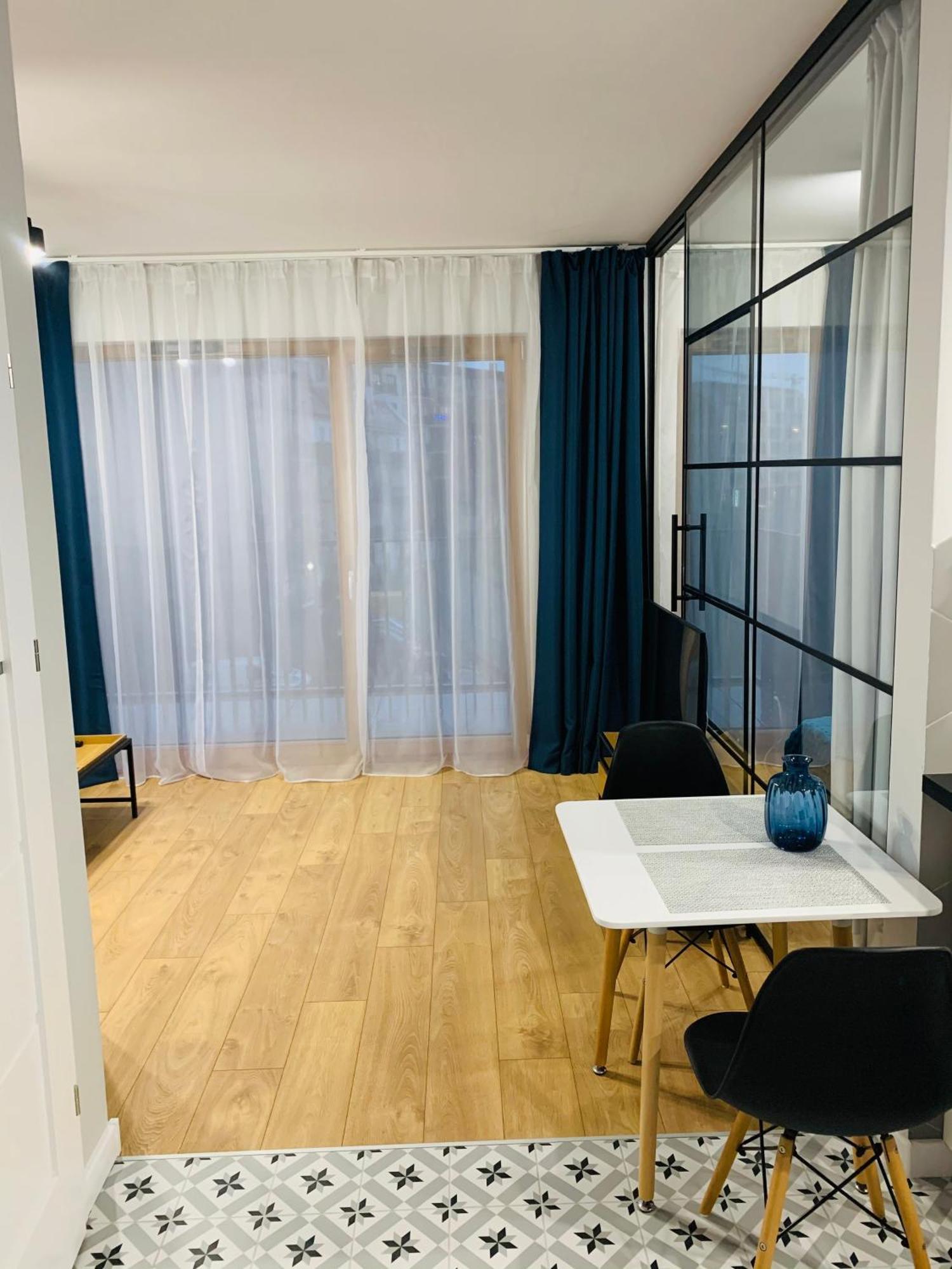 Luksusowy Apartament Z Parkingiem I Klimatyzacja W Samym Centrum Wroclawia 외부 사진